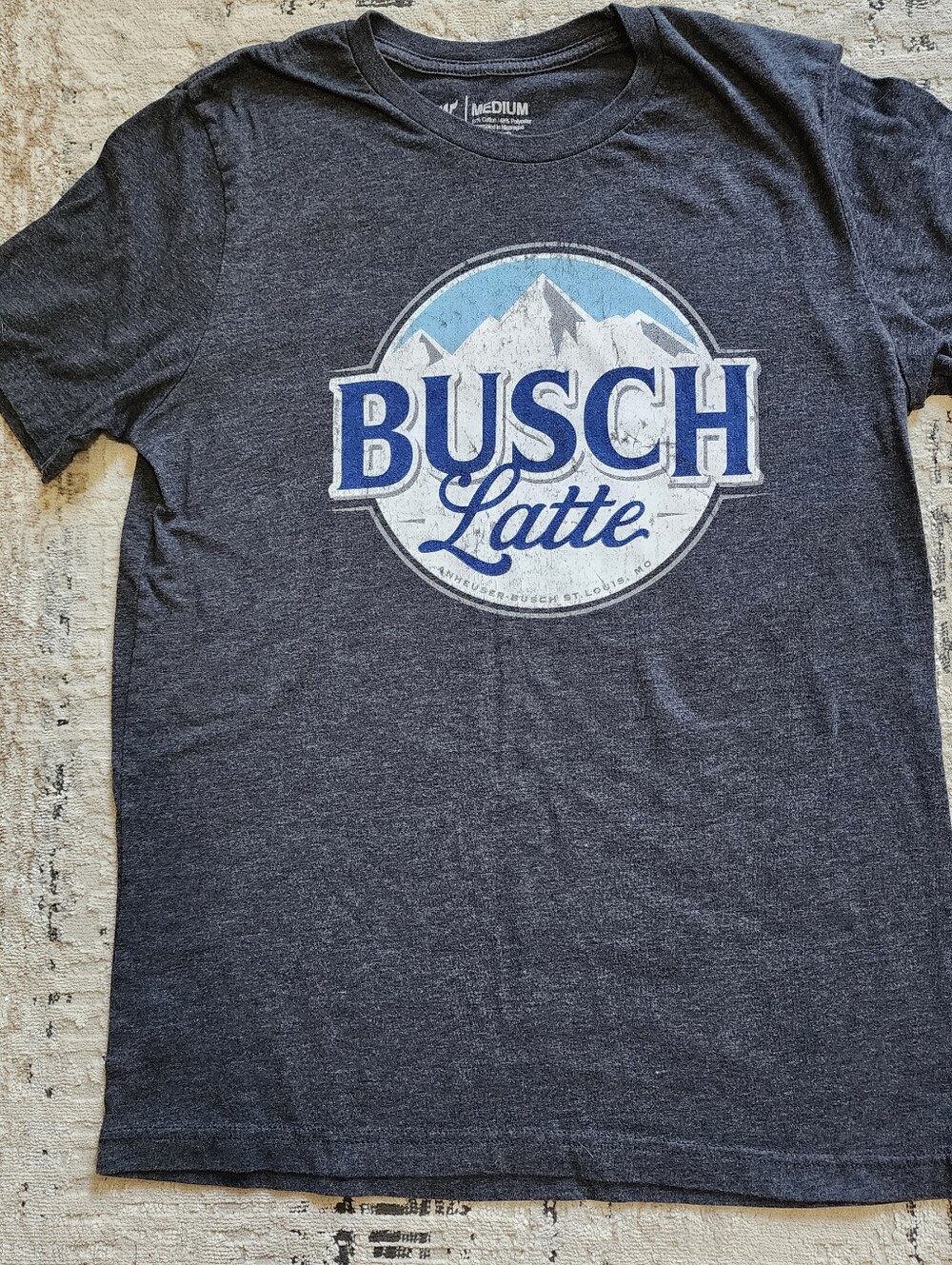 Brew City Busch Latte Mountain Logo T-Shirt Circular Graphic Medium Classic